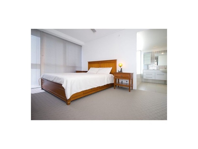 150/105 Scarborough Street, Southport QLD 4215