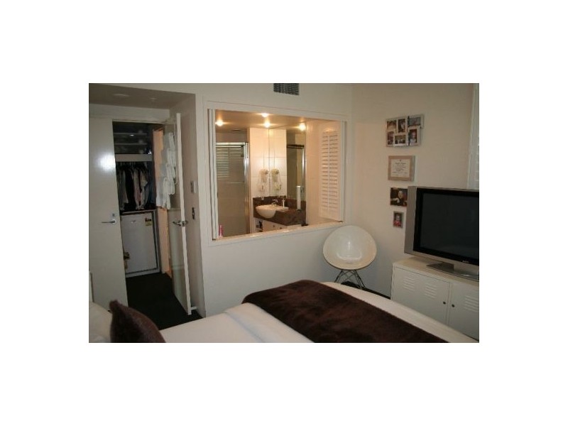 Broadbeach QLD 4218