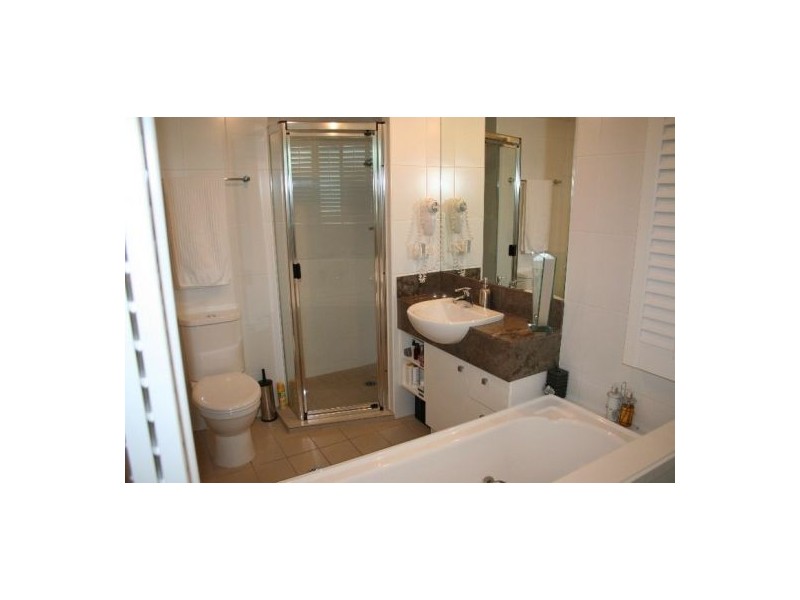 Broadbeach QLD 4218