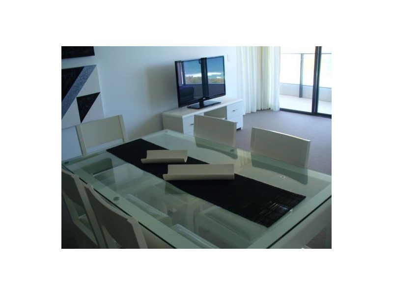 1 Charles Avenue, Broadbeach QLD 4218