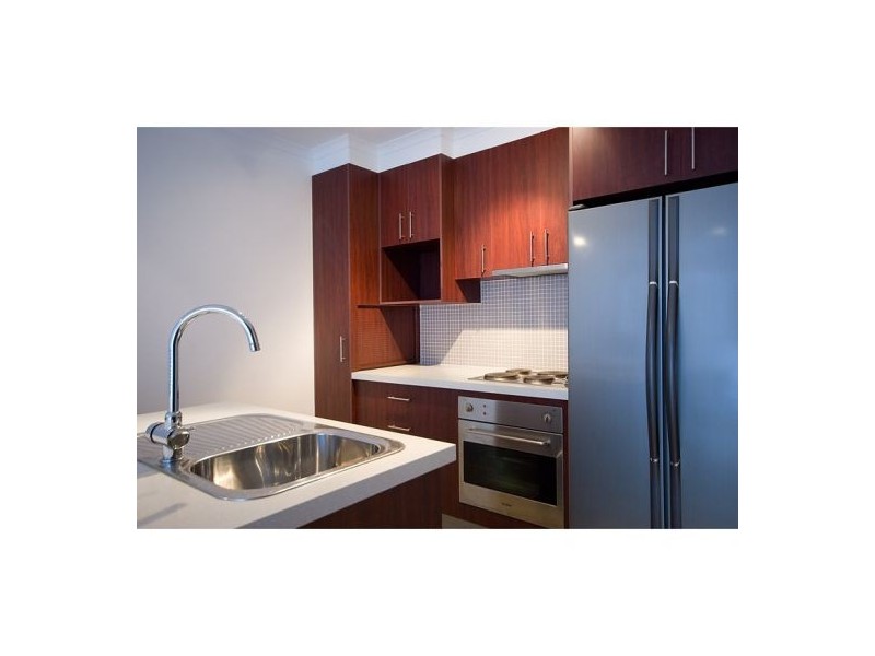 Broadbeach Waters QLD 4218