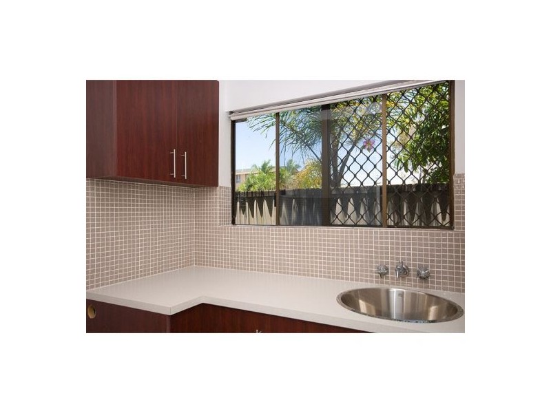 Broadbeach Waters QLD 4218