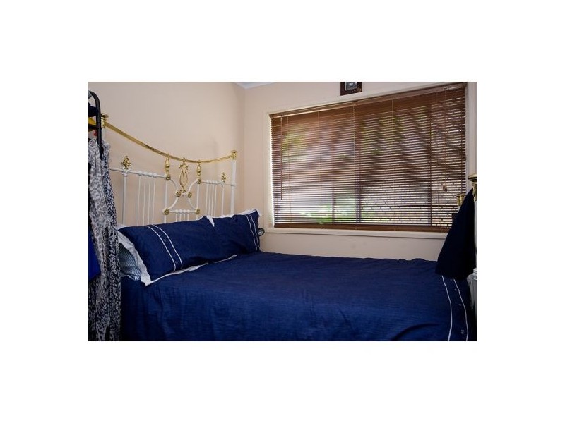 Chevron Island QLD 4217