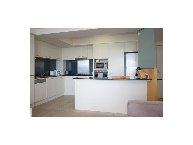 1707/2685 Gold Coast Highway, Broadbeach QLD 4218