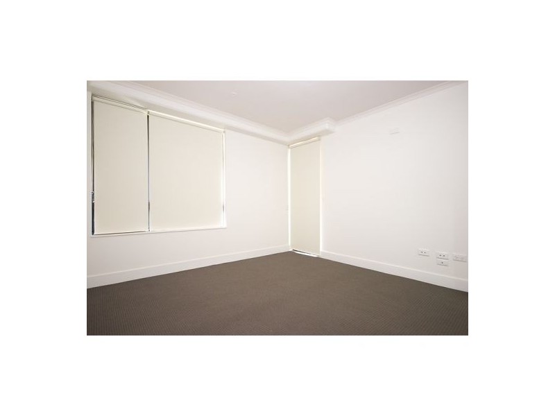 Broadbeach QLD 4218