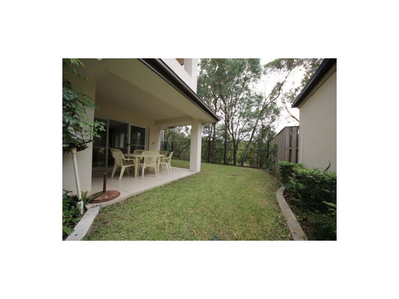 39  Royal Links Drive, Robina QLD 4226