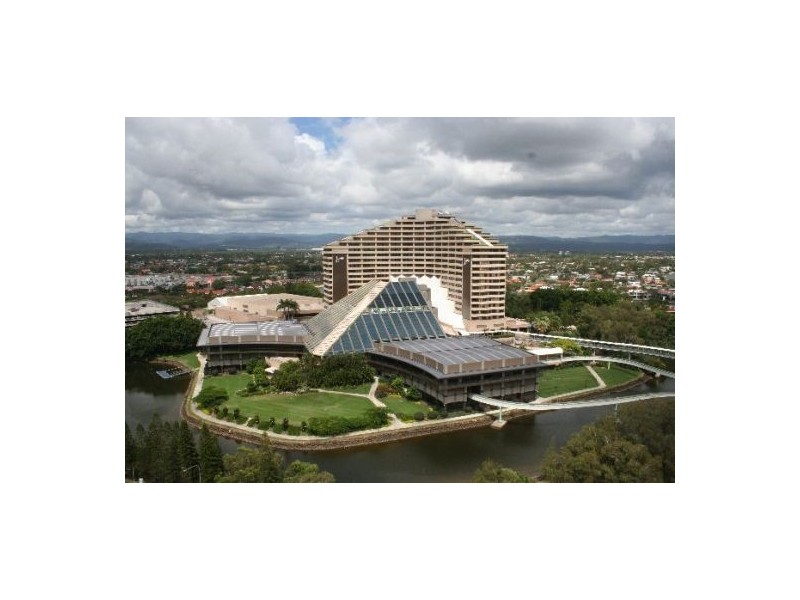 17/2685 Gold Coast Highway, Broadbeach QLD 4218