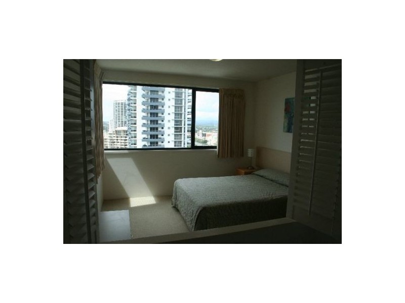 17/2685 Gold Coast Highway, Broadbeach QLD 4218