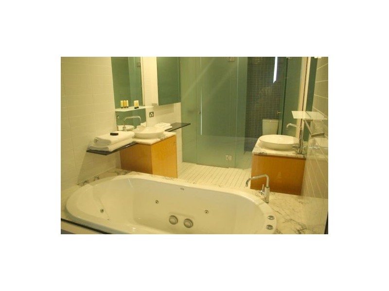 1103 albert ave, Broadbeach QLD 4218