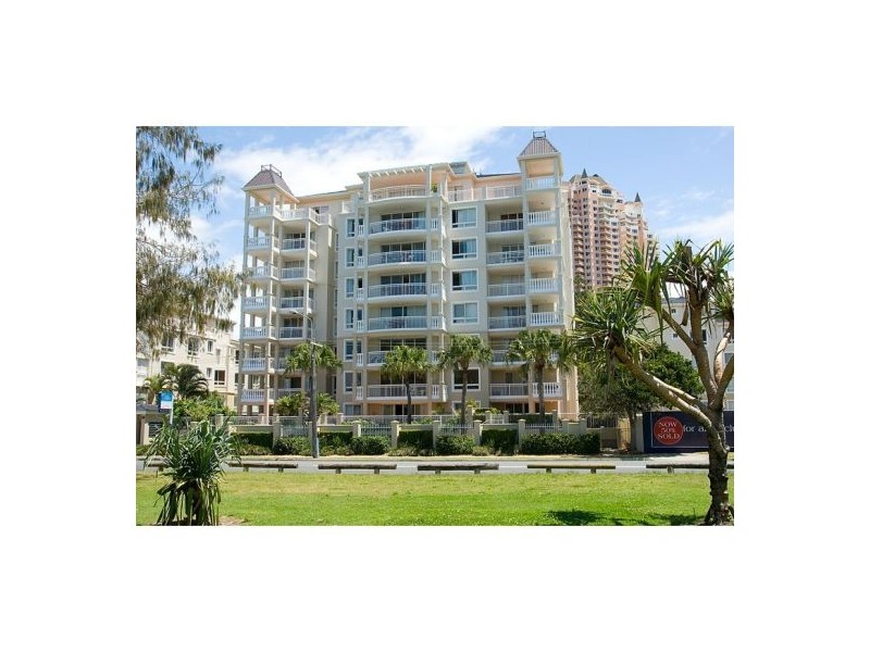 122 Old Burleigh Road, Broadbeach QLD 4218