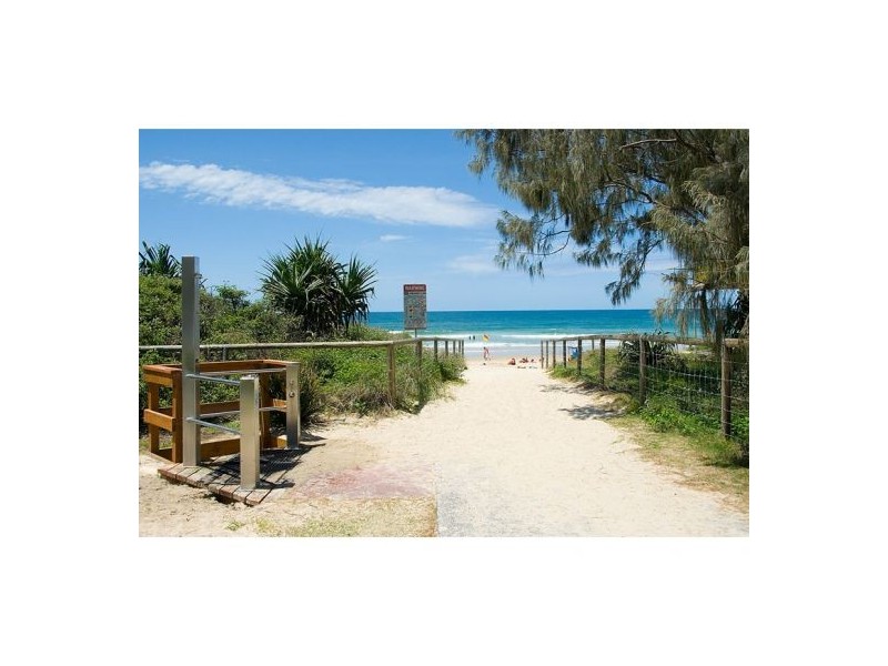 122 Old Burleigh Road, Broadbeach QLD 4218