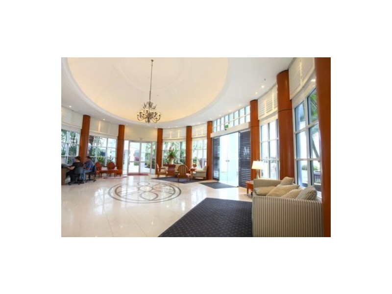 Broadbeach QLD 4218