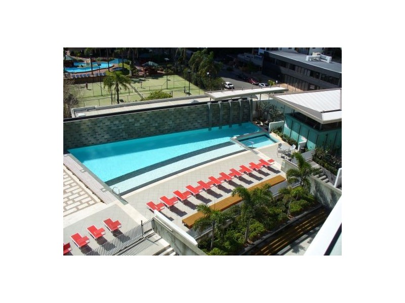 702/4 albert ave, Broadbeach QLD 4218