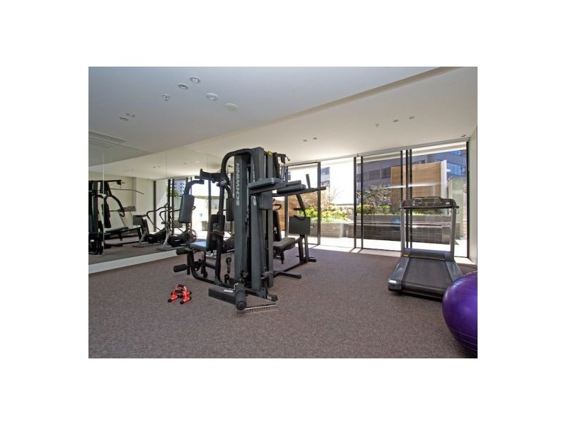 702/4 albert ave, Broadbeach QLD 4218