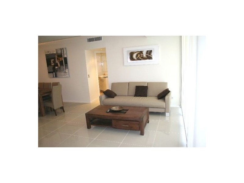 502-22 surf parade, Broadbeach QLD 4218