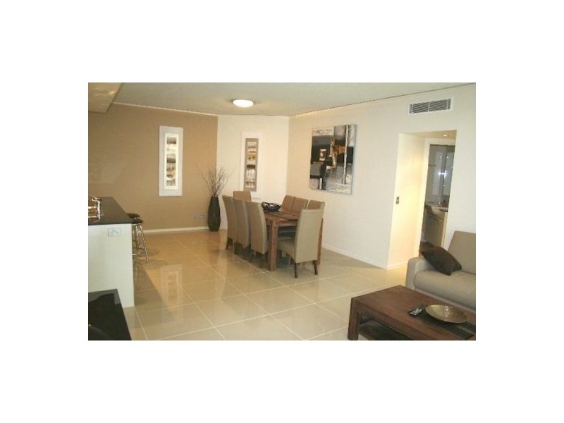 502-22 surf parade, Broadbeach QLD 4218