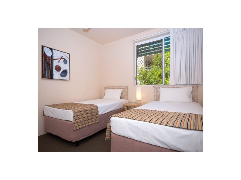 11/127 Alexander Avenue, Broadbeach QLD 4218