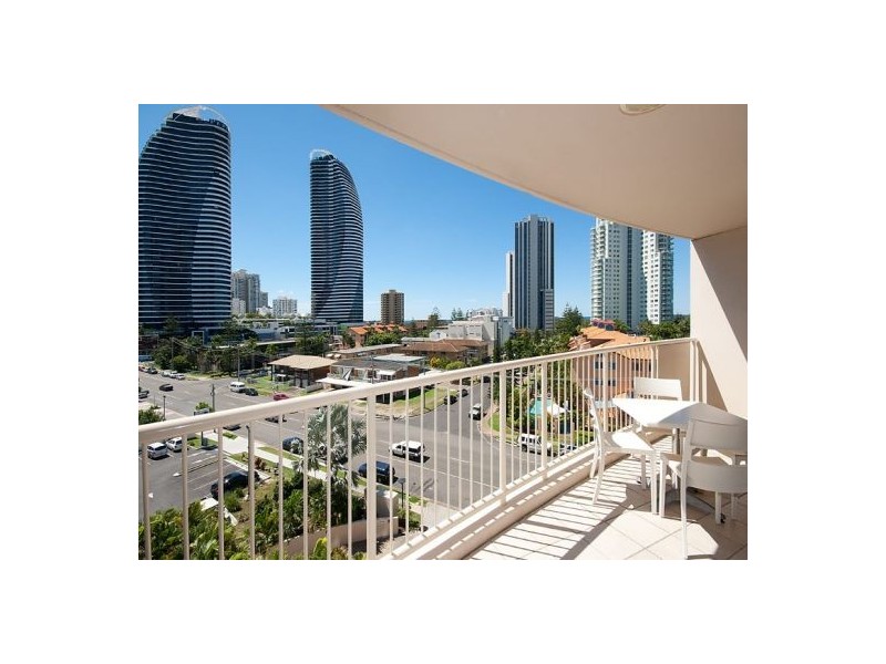Broadbeach QLD 4218