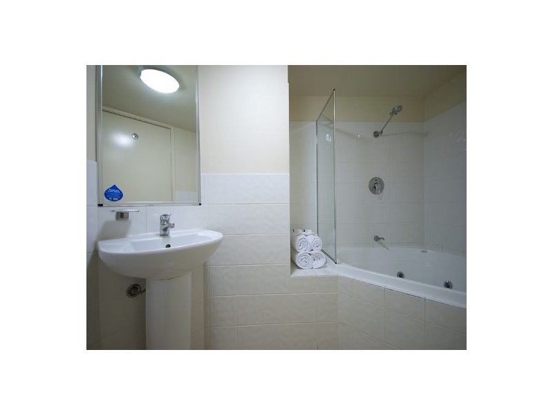Broadbeach QLD 4218