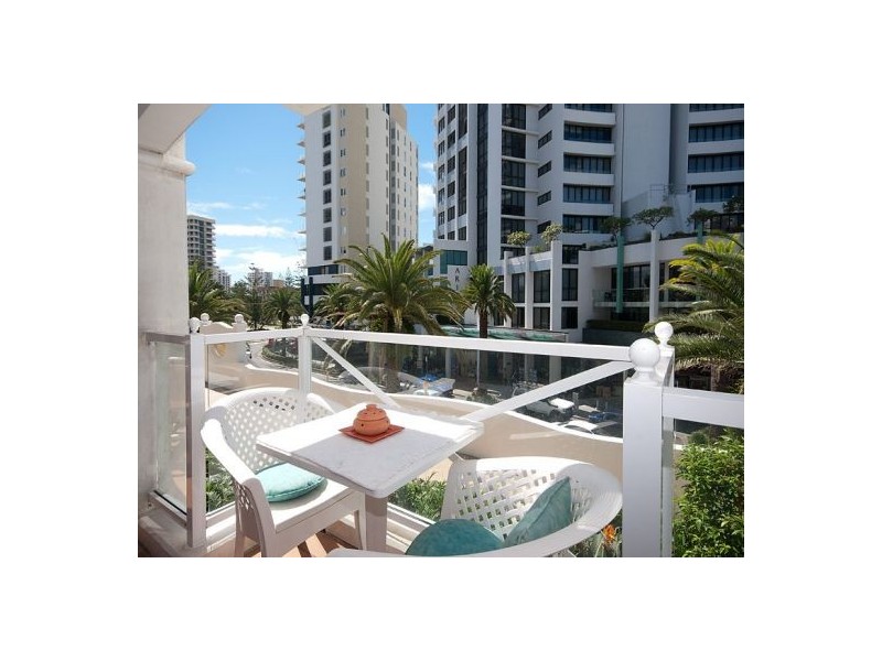 Broadbeach QLD 4218