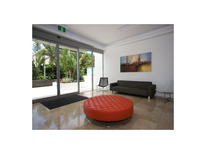 Broadbeach QLD 4218