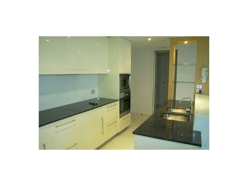 Broadbeach QLD 4218