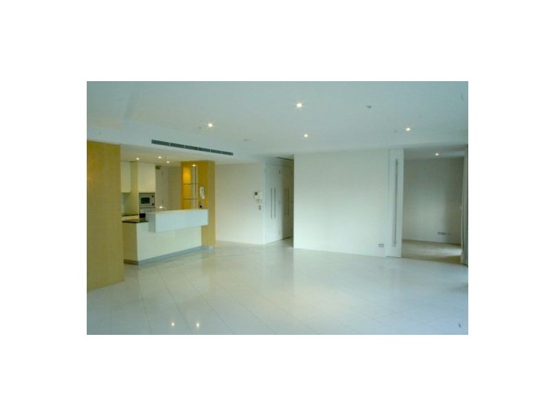 Broadbeach QLD 4218