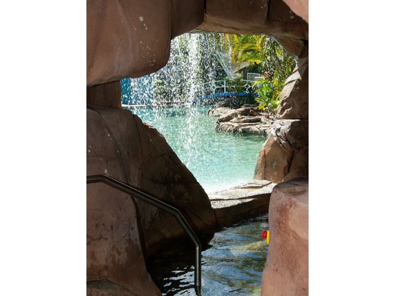 191/11 Alexander Avenue, Broadbeach QLD 4218