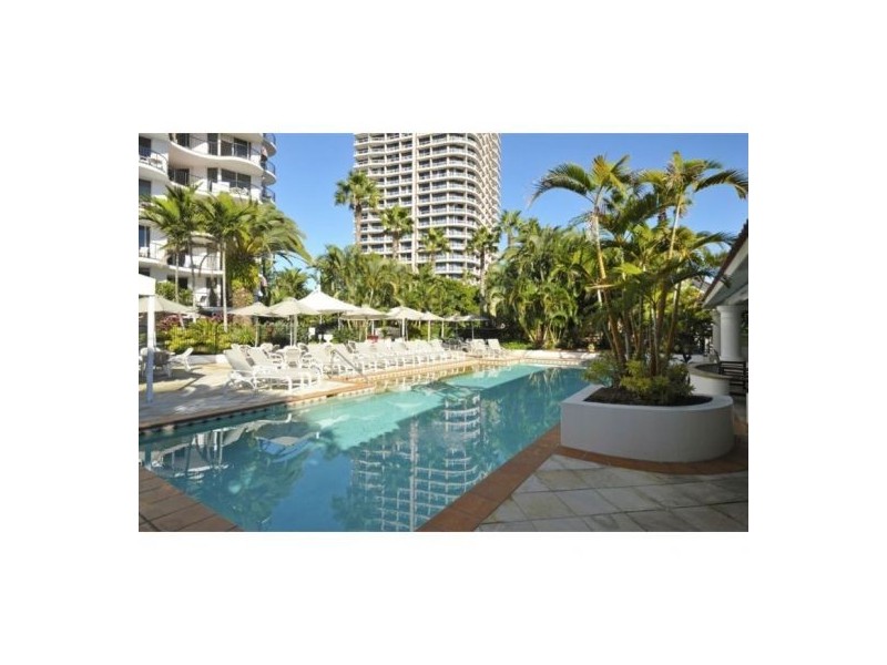 9 Beach Road, Broadbeach QLD 4218