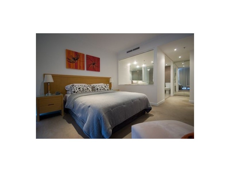 Broadbeach QLD 4218