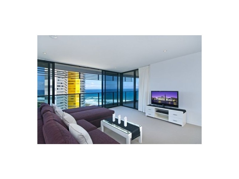 21/10 Charles Avenue, Broadbeach QLD 4218