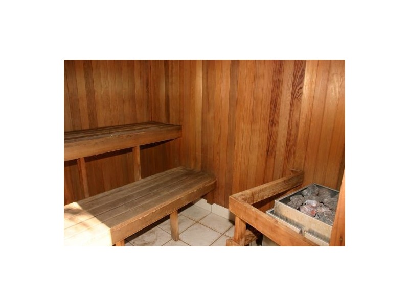 811/42 Surf Parade, Broadbeach QLD 4218