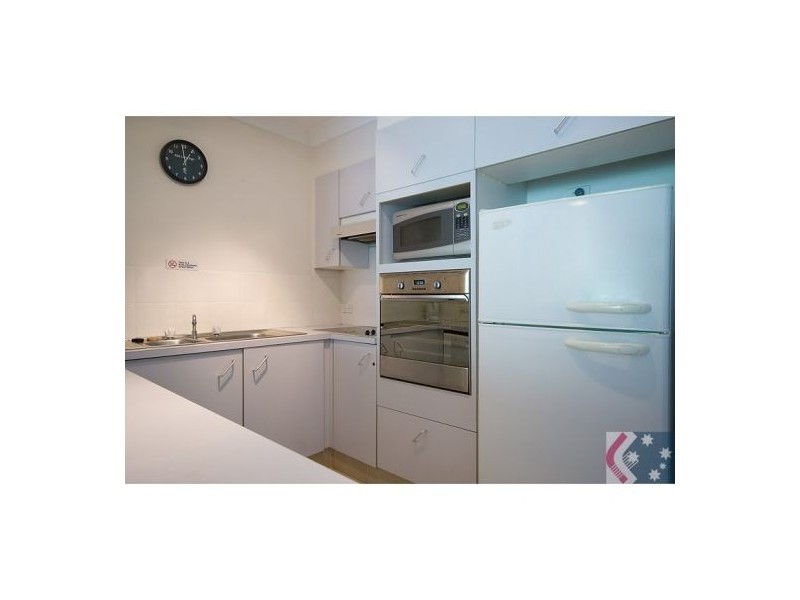 138/42 Beach Parade, Broadbeach QLD 4218