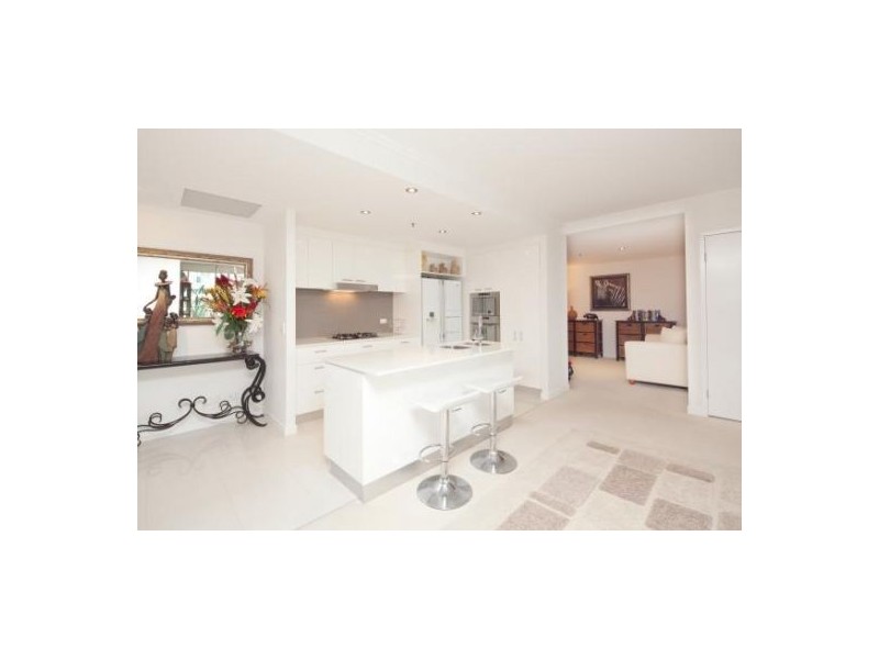 Broadbeach QLD 4218
