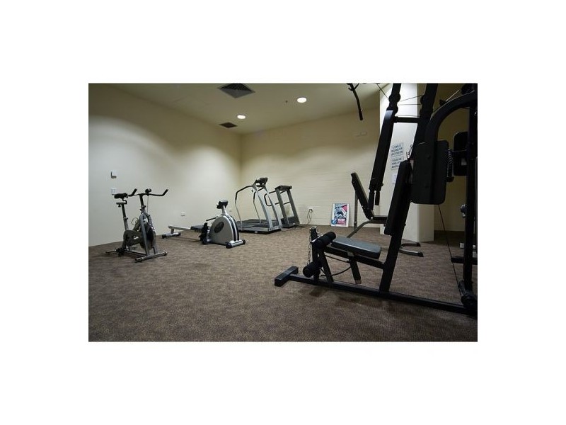 15 Nexus Towers Scarborough Street, Southport QLD 4215