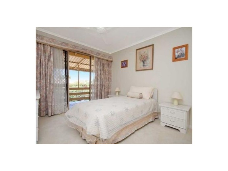 23 Hooker Boulevard, Broadbeach QLD 4218