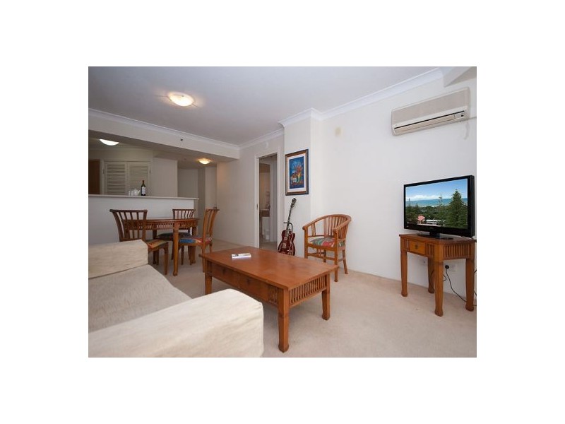 1086/2633 Gold Coast Highway, Broadbeach QLD 4218