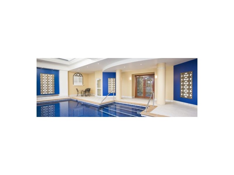 1086/2633 Gold Coast Highway, Broadbeach QLD 4218