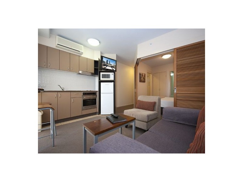 808/42 Surf Parade, Broadbeach QLD 4218