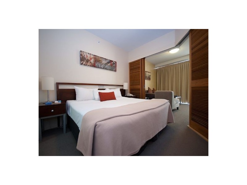 808/42 Surf Parade, Broadbeach QLD 4218