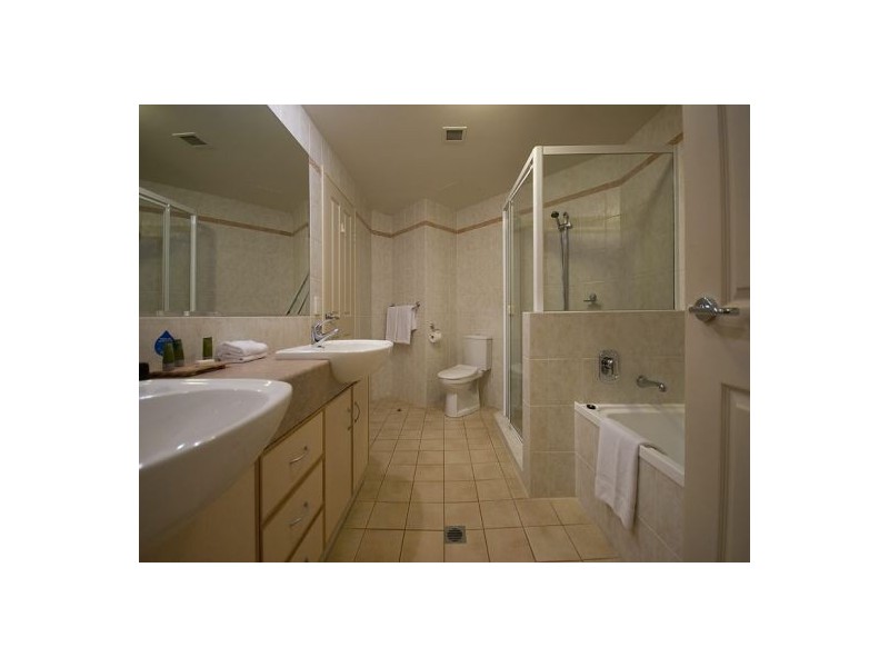 501/3400 Surfers Paradise Blvd, Surfers Paradise QLD 4217