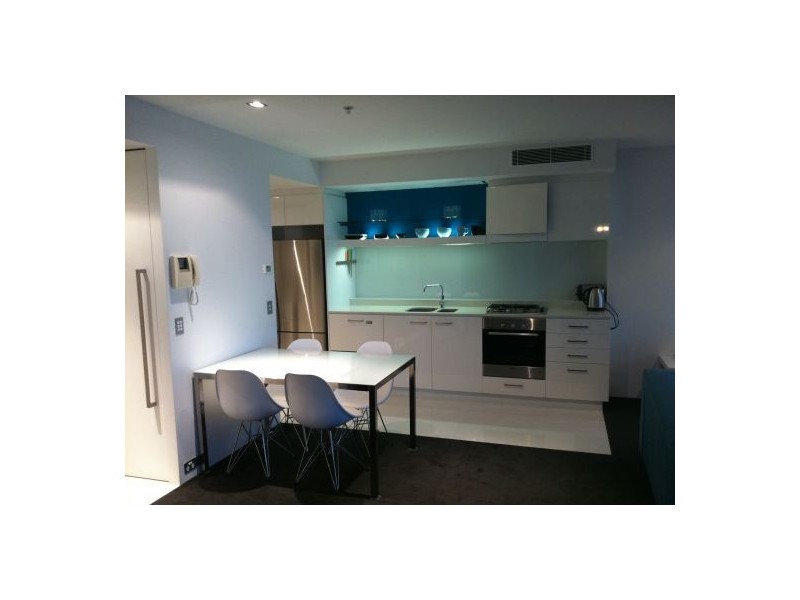 2102 9 Hamilton Ave, Surfers Paradise QLD 4217