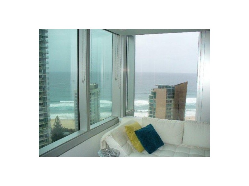 2102 9 Hamilton Ave, Surfers Paradise QLD 4217