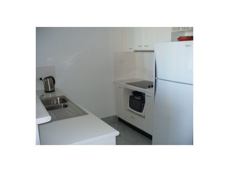 706 Neptune Resort, Broadbeach QLD 4218