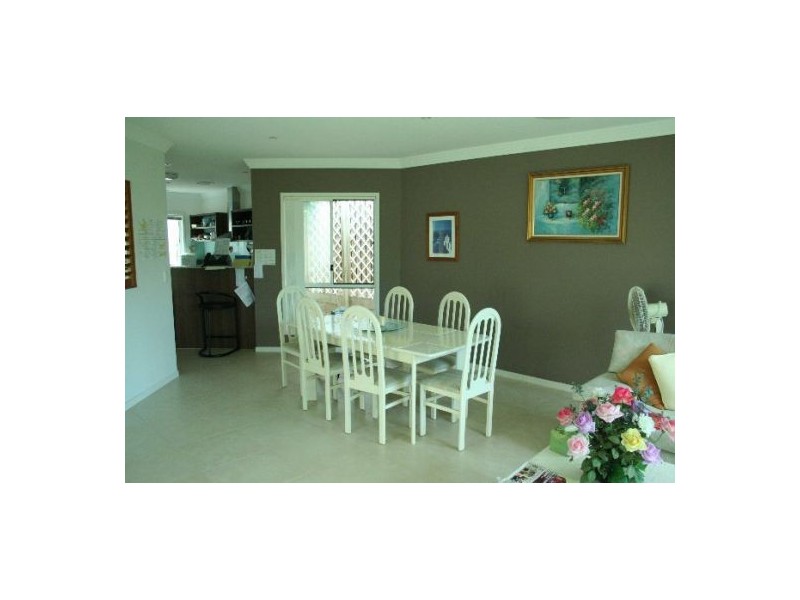 39-2 Royal Links Drive, Robina QLD 4226