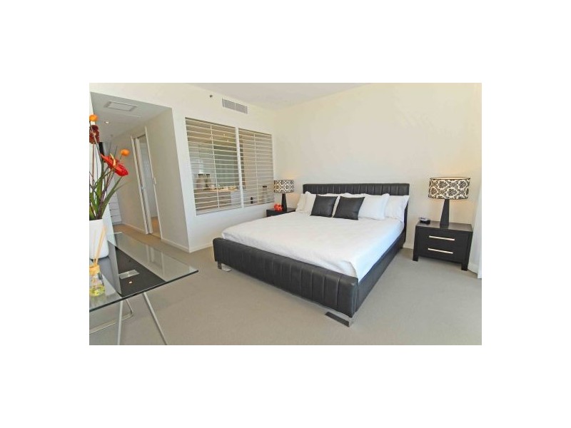 1803/14 George Avenue, Broadbeach QLD 4218