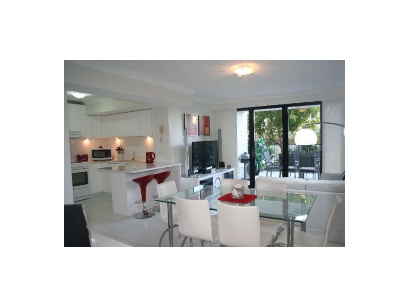 Broadbeach QLD 4218