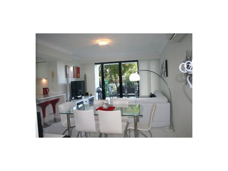 Broadbeach QLD 4218