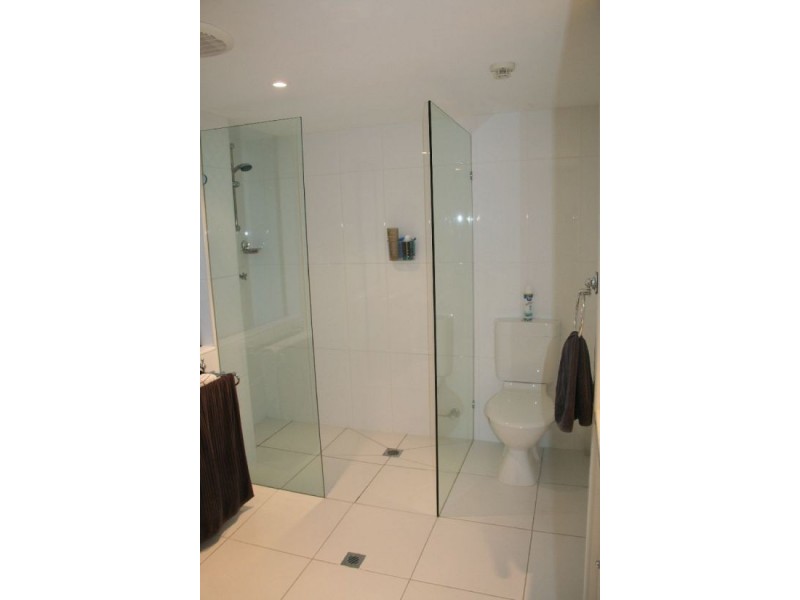 Broadbeach QLD 4218