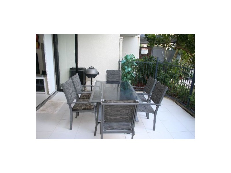 Broadbeach QLD 4218